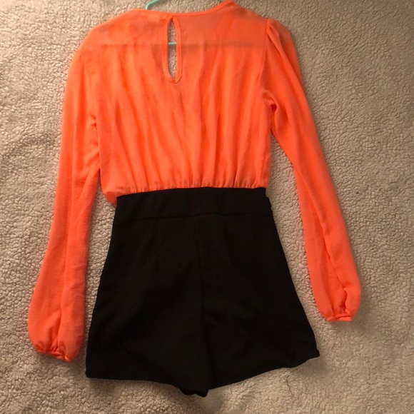 Romper - Picture 2 of 4